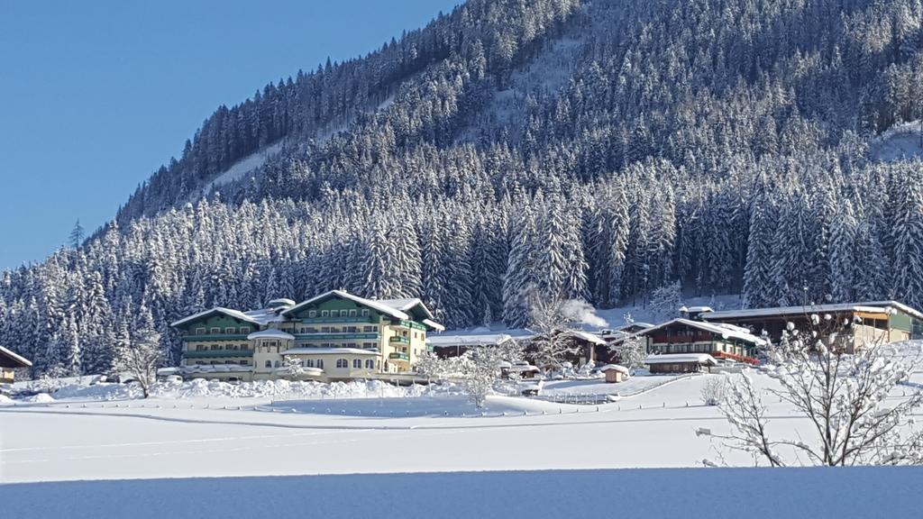 Wohlfuehlresort Und Feriengut Martinerhof Sankt Martin am Tennengebirge Exterior foto