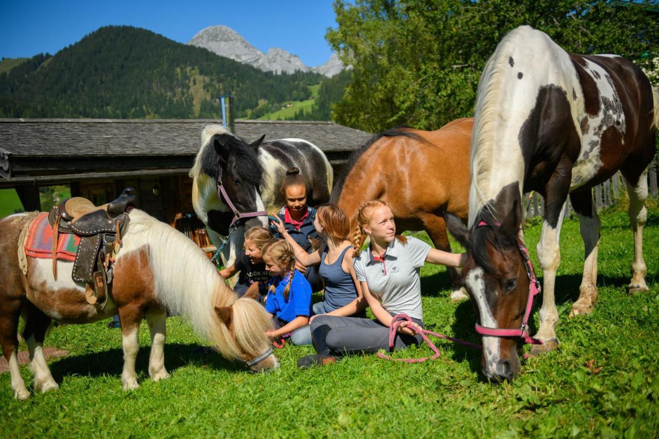 Wohlfuehlresort Und Feriengut Martinerhof Sankt Martin am Tennengebirge Exterior foto