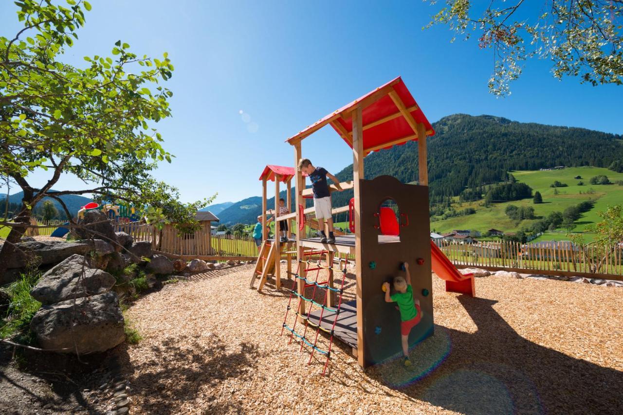 Wohlfuehlresort Und Feriengut Martinerhof Sankt Martin am Tennengebirge Exterior foto